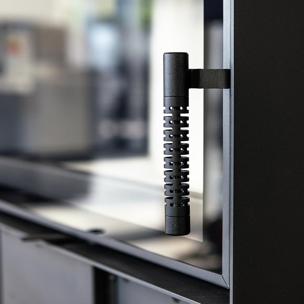 Perforált fogantyú