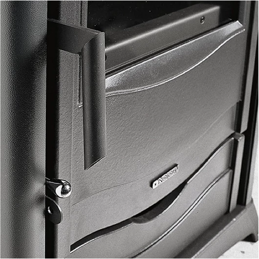 LA NORDICA TERMOROSSELLA PLUS FORNO DSA 4.0 VÍZTERES KÁLYHA BORDEAUX